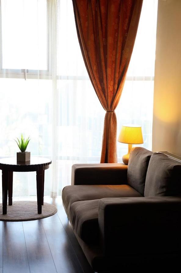 Boutique Hotel Igmas, Prishtina พริสตีนา ภายนอก รูปภาพ